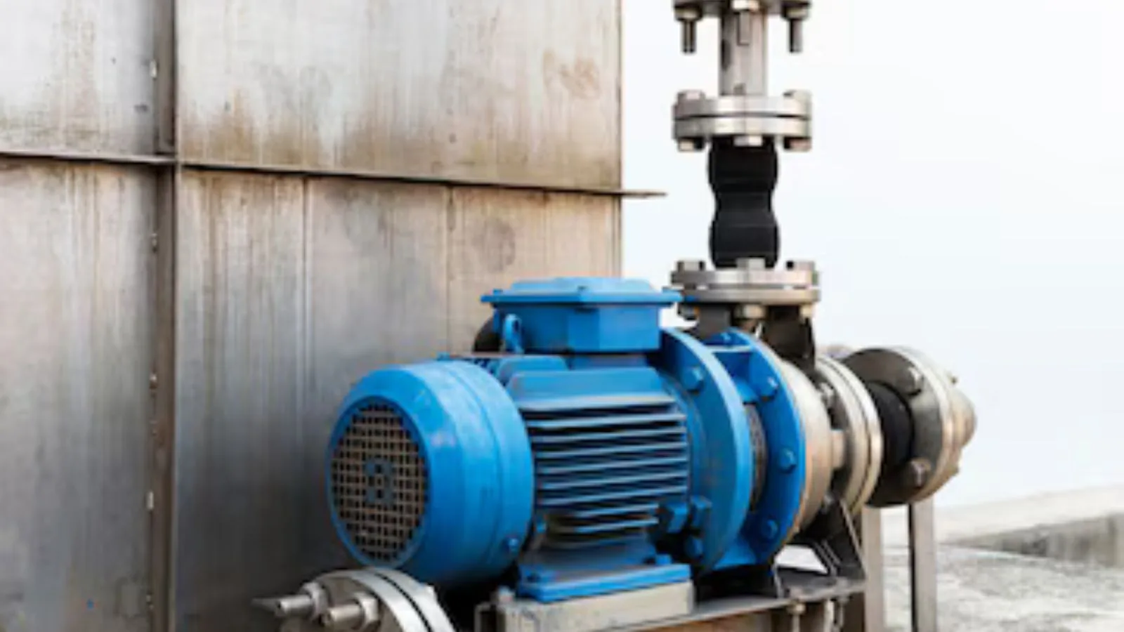 Water extraction equipment on a wet floor in an Upland, CA home